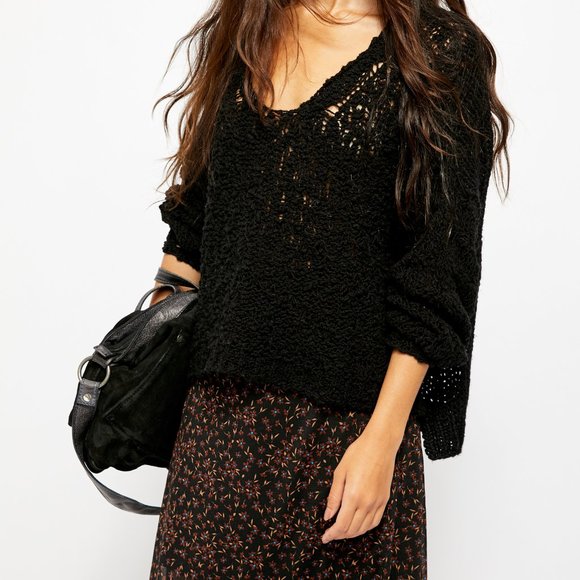 Free People Sweaters - NWT Free People Sunday Shore Pullover / Black